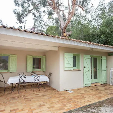 Appartamento Cap Negre - Domaine De La Pinede-4 By Interhome *