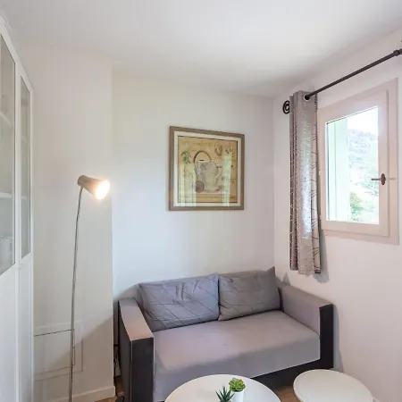 Cap Negre - Domaine De La Pinede-4 By Interhome * Aigue-Belle