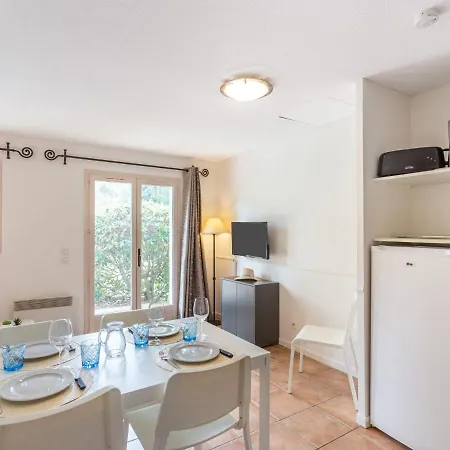 Cap Negre - Domaine De La Pinede-4 By Interhome