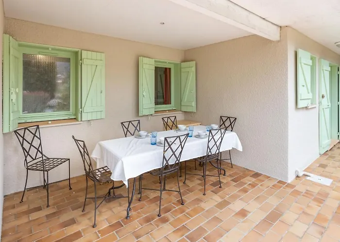 Cap Negre - Domaine De La Pinede-4 By Interhome